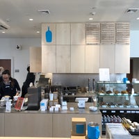 Photo taken at Blue Bottle Coffee by Erwin C. on 2/9/2018
