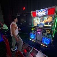 Photo taken at Dave &amp;amp; Buster&amp;#39;s by Luis O. on 11/13/2021