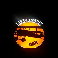 Foto tirada no(a) Blackhawk Bar por Emerson F. em 7/14/2013