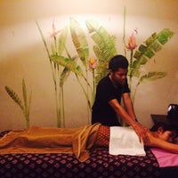 Photo taken at Suvarnthara Massage And Spa by Nu T. on 12/10/2014
