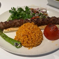 Photo taken at Hamdi Restaurant by Romeo C. on 5/21/2024