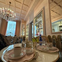 Photo taken at Pattiserie De Pera - Pera Palace by Ceyda K. on 2/25/2024