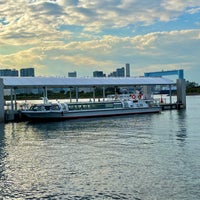 Photo taken at ODAIBA SEASIDE PARK Sea Bus Station by xanthus256 on 11/5/2022