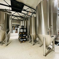 รูปภาพถ่ายที่ KUEHN KUNZ ROSEN Brauerei โดย Thomas S. เมื่อ 9/9/2023
