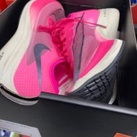 Nike Factory Store 金沢区 金沢区白帆5 2