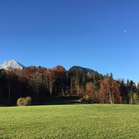 Photo taken at Alm- &amp;amp; Wellnesshotel Alpenhof by Emre K. on 11/1/2015