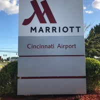 Photo taken at Cincinnati Airport Marriott by Neal E. on 5/7/2017
