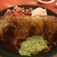 Das Foto wurde bei Carmela&amp;#39;s Mexican Restaurant von Neal E. am 8/10/2017 aufgenommen