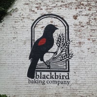 รูปภาพถ่ายที่ Blackbird Baking Company โดย Neal E. เมื่อ 10/23/2012