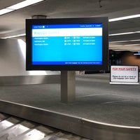 Photo taken at Baggage Claim 1-2-3 by Neal E. on 9/10/2019