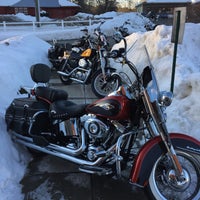 2/27/2015 tarihinde Neal E.ziyaretçi tarafından Harley-Davidson of Southampton'de çekilen fotoğraf