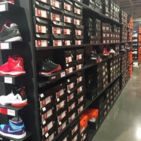 Nike Factory Store - 3905 Eagan Outlets 