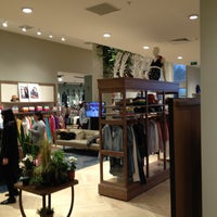 tommy showroom near me