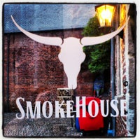 Foto tirada no(a) Smoke House por Joris K. em 8/12/2013