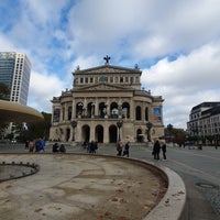 Photo taken at Alte Oper by Chris L. on 11/10/2022