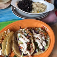 Foto tomada en West Tenampa Mexican Restaurant  por Lenny M. el 8/17/2018