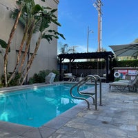 3/25/2022 tarihinde Pam B.ziyaretçi tarafından Hotel Amarano Burbank-Hollywood'de çekilen fotoğraf