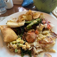 Photo taken at Manai Gastronomia by Alice L. on 8/28/2022