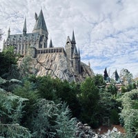 Photo taken at Harry Potter and the Forbidden Journey / Hogwarts Castle by Ginna P. on 12/31/2019