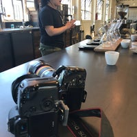 6/26/2018 tarihinde Charly R.ziyaretçi tarafından Coava Coffee Roasters | Public Brew Bar &amp;amp; Roastery'de çekilen fotoğraf