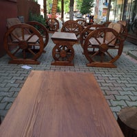 6/1/2015 tarihinde Çakır Ç.ziyaretçi tarafından Muhabbet Cafe'de çekilen fotoğraf