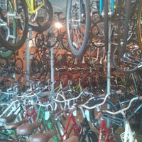 Foto diambil di The Bike Shop oleh joel d. pada 7/20/2013