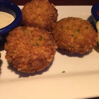 Photo taken at Red Lobster by Henoc M. on 6/2/2016