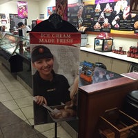 Photo taken at Cold Stone Creamery by Henoc M. on 2/18/2015