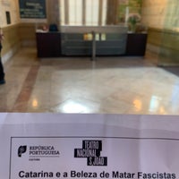 Photo taken at Teatro Nacional de São João by Francisco R. on 7/2/2022