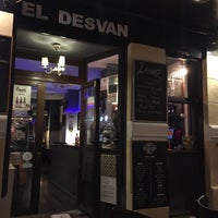 Foto scattata a El Desvan Del Cafe da Maria P. il 10/25/2019