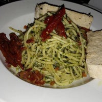 Foto scattata a Italianissimo Restaurant Dubai da Leign M. il 9/15/2014