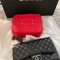 Photo taken at Chanel by Taisiia I. on 7/15/2020