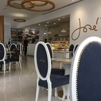 Foto tirada no(a) Cafetaria José Régio por Miguel F. em 10/25/2016