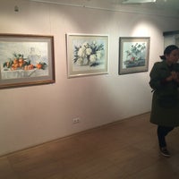 Photo taken at Галерея современного искусства «Моховая-18» by Ксения М. on 9/9/2015