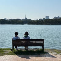 Photo taken at Ohori Park by Dan C. on 5/3/2024
