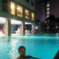 Photo taken at สระว่ายน้ำ C @ LPN บดินทร์เดชา-รามคำแหง by pookwanrudee on 11/27/2012