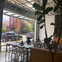 Photo taken at Method Collective by Lisa K. on 5/4/2019