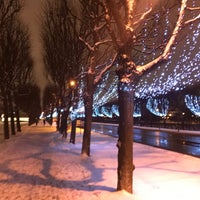 Foto diambil di Moyka River Embankment oleh VladislaV T. pada 12/23/2020