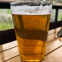 Foto diambil di Alpine Beer Company Pub oleh Chris R. pada 3/7/2021