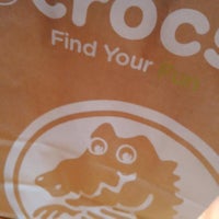 crocs sugarloaf mills