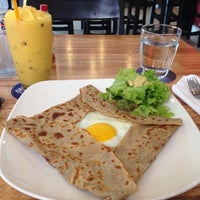 Photo taken at Crêpe Mania by Collier Y. on 3/1/2014