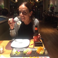 Photo taken at Hot Woks Cool Sushi by Diana C. on 9/10/2019