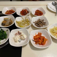 Photo taken at Hanwoori Korean Restaurant by Kang Wei S. on 8/20/2022