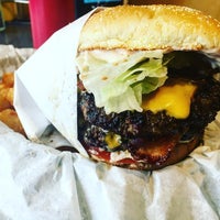 Photo taken at Zippy&amp;#39;s Giant Burgers by Jason P. on 12/3/2016