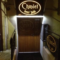 2/16/2013 tarihinde Maciej O.ziyaretçi tarafından Chmiel beer pub'de çekilen fotoğraf