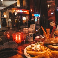 Photo taken at Burger Zaken by Turki on 3/5/2022