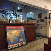 12/28/2016에 Ъ 🇦🇺🇪🇺🇷🇴🇲🇩님이 Enjoy Restaurant and ice cream bar에서 찍은 사진