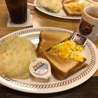 Photo taken at Waffle House by Elaine T. on 1/5/2017