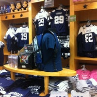 dallas cowboys merchandise store