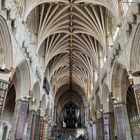 Foto tirada no(a) Exeter Cathedral por Kim A. em 7/3/2023